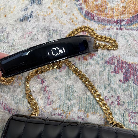 YSL Saint Laurent Vicky Quilted Patent Bag - Picture 10 of 16